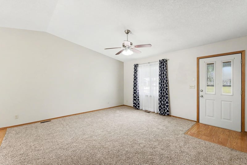 5418 Market St, Wichita, KS 67216