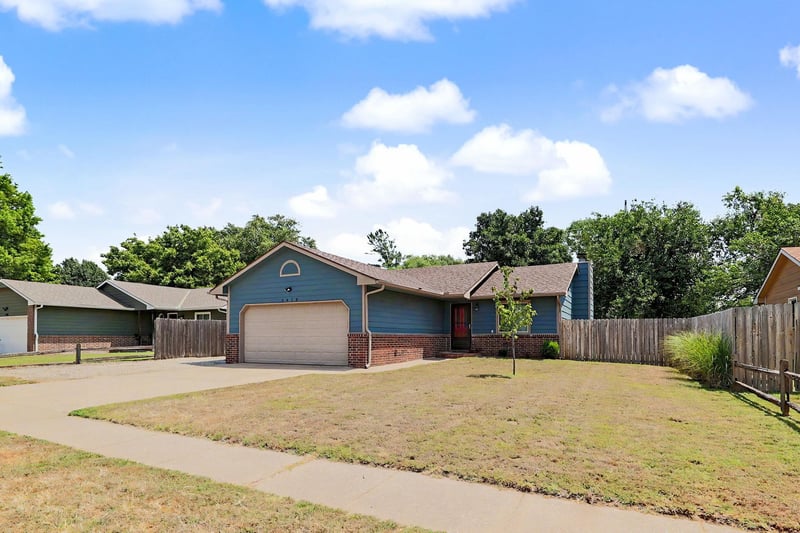 5418 Market St, Wichita, KS 67216