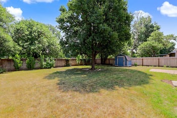 5418 S Market St, Wichita, KS 67216