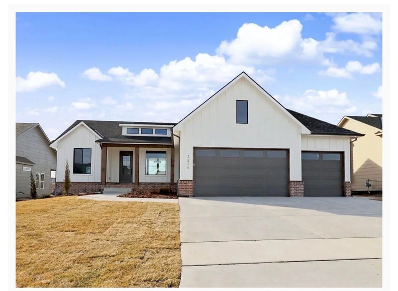 16225 Meribeau Ct, Wichita, KS 67052