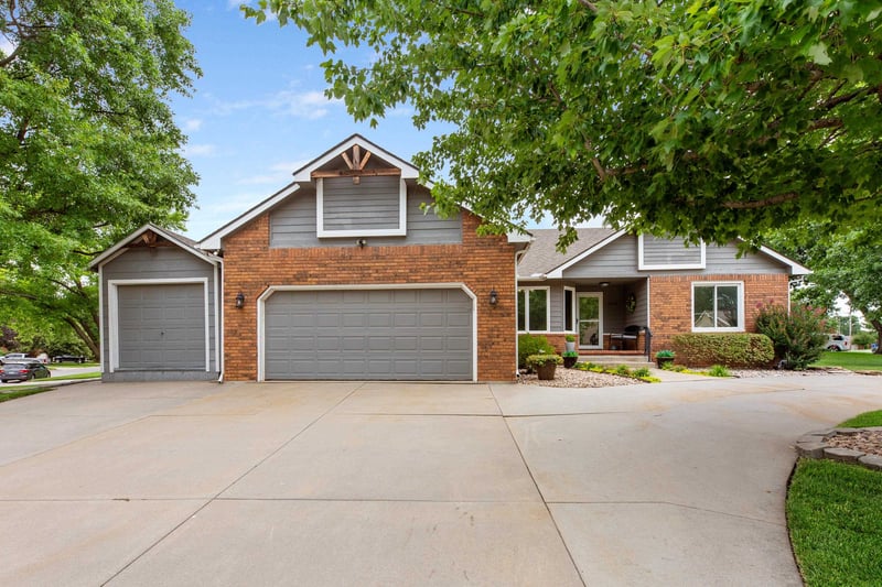 12018 Rolling Hills St, Wichita, KS 67235