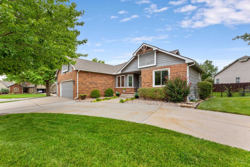 12018 Rolling Hills St, Wichita, KS 67235