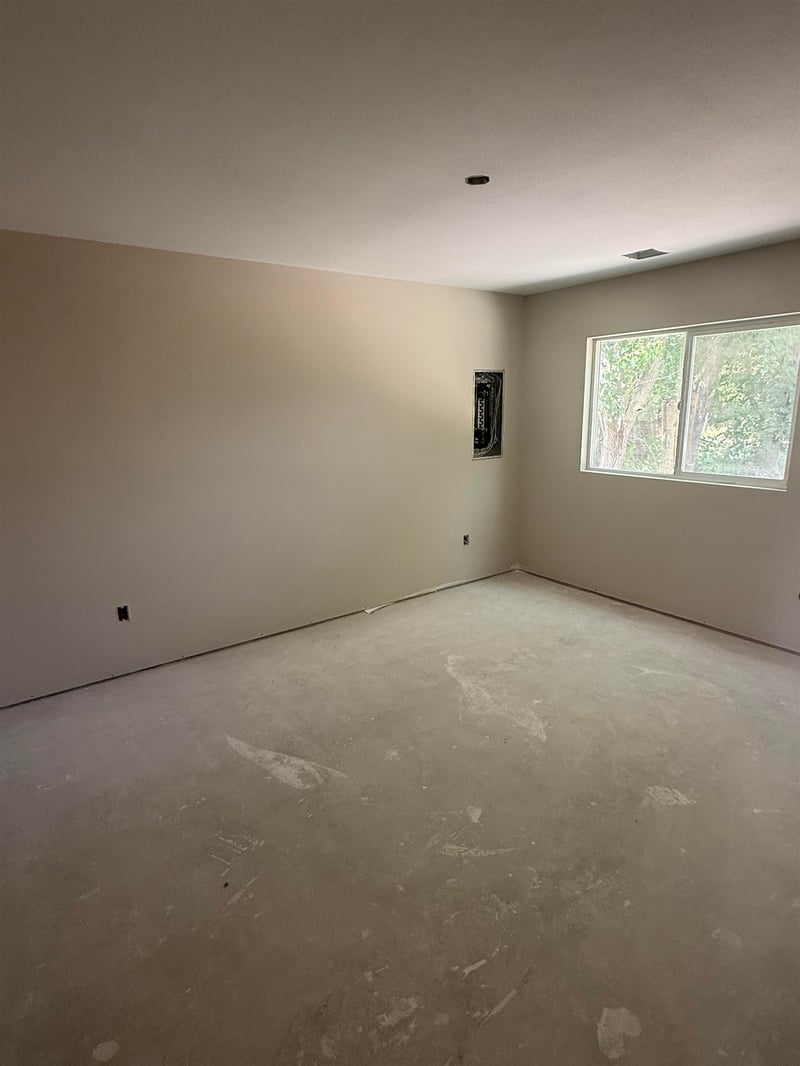 1118 Munnell , Wichita, KS 67213