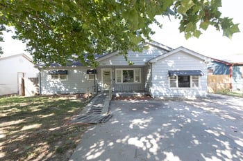 2869 S Mosley, Wichita, KS 67216