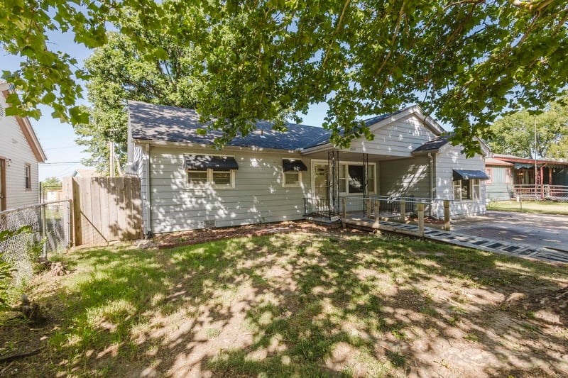 2869 Mosley , Wichita, KS 67216