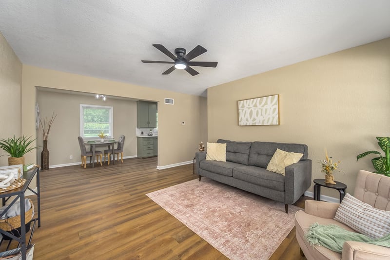 2726 Spruce St, Wichita, KS 67219-4639