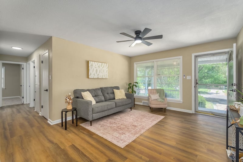 2726 Spruce St, Wichita, KS 67219-4639