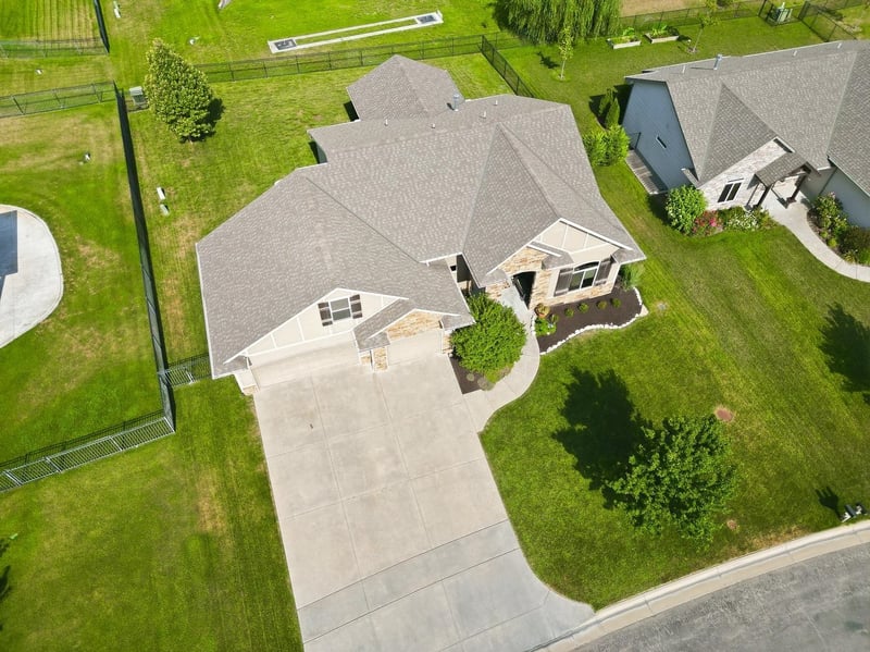 2319 Vintage Dr, Andover, KS 67002