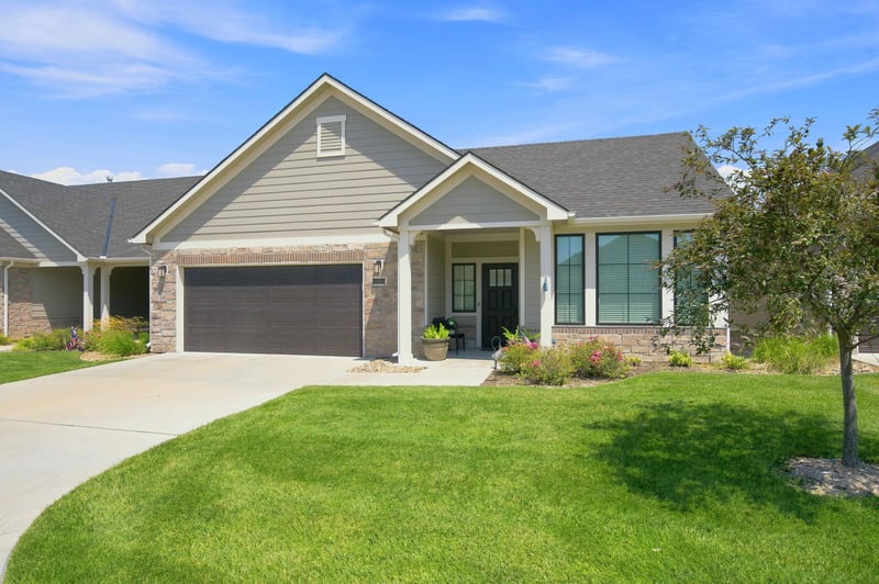 1226 Forestview St, Wichita, KS 67235