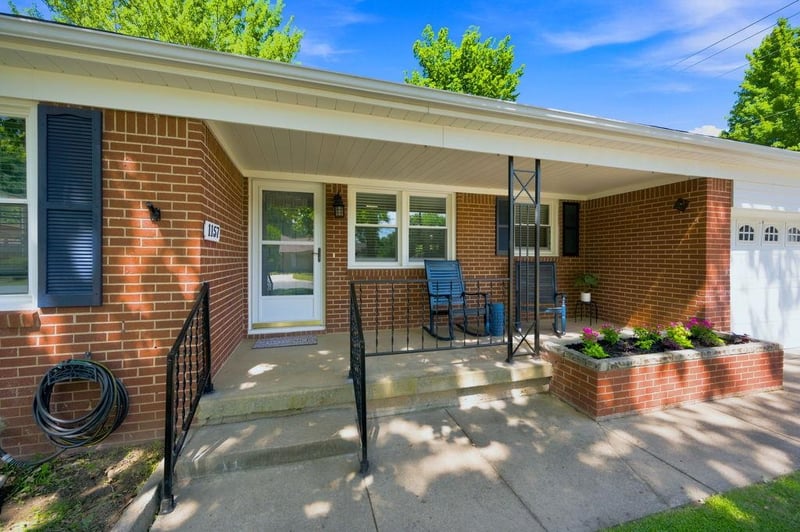 1157 Derby , Derby, KS 67037