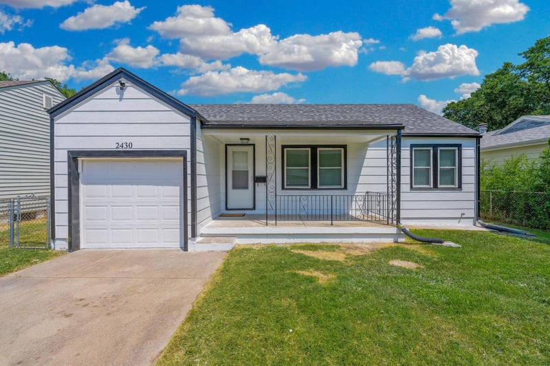 2430 Washington , Wichita, KS 67216