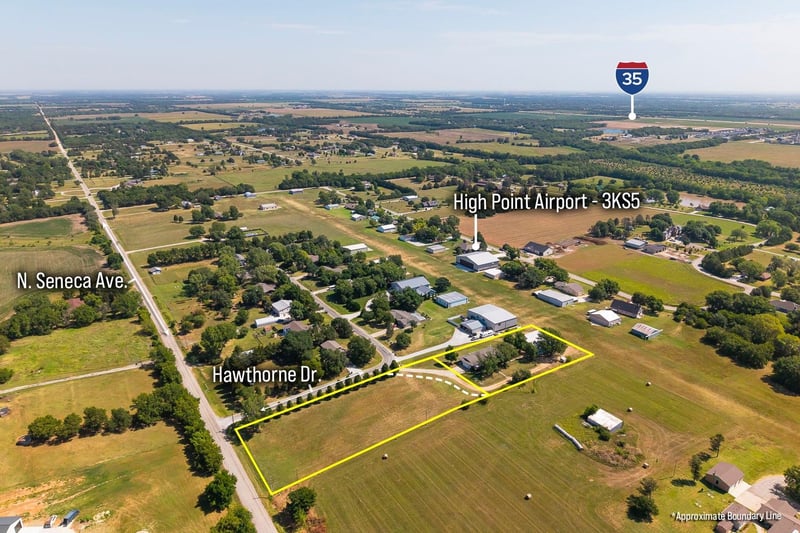 Hawthorne , Valley Center, KS 67147