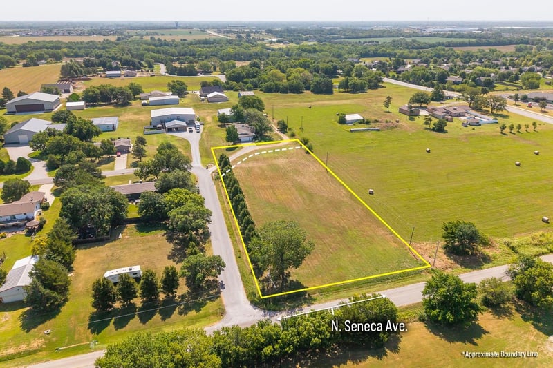 0 Hawthorne, Valley Center, KS 67147