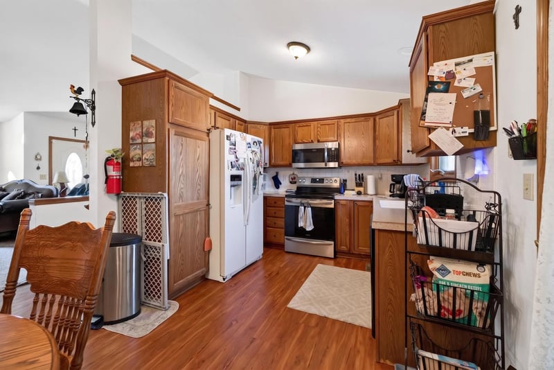 10264 Skinner Ct, Wichita, KS 67207