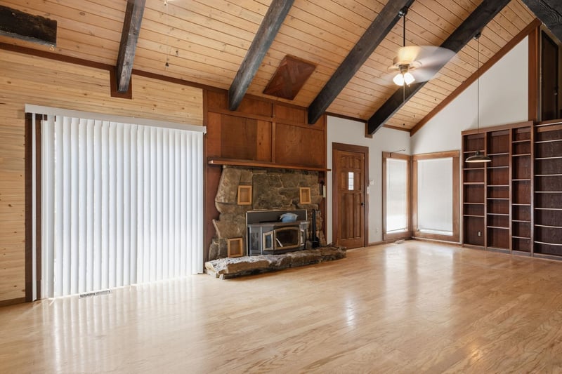 10150 Hillside , Haysville, KS 67040