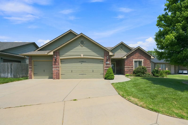 15106 Slope St, Wichita, KS 67235