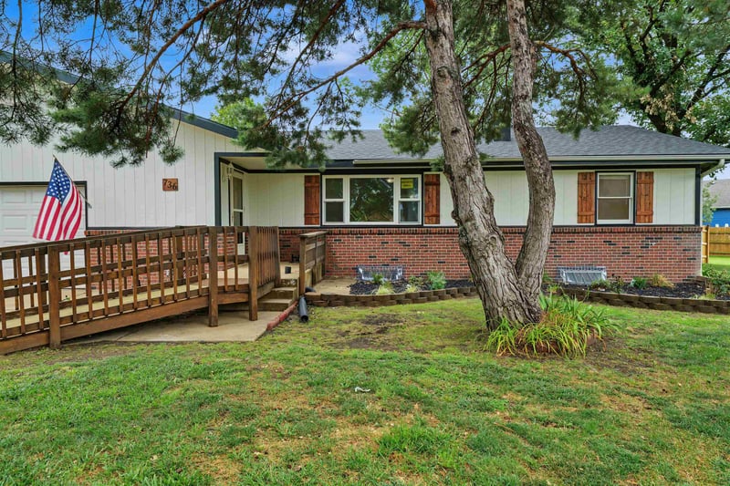 736 Scott Ave, Salina, KS 67401