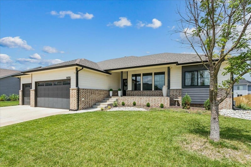 16006 Sheriac St, Goddard, KS 67052