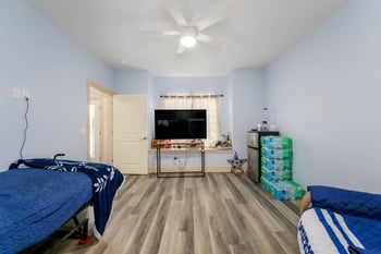 6733 E Central Park Ave, Wichita, KS 67226