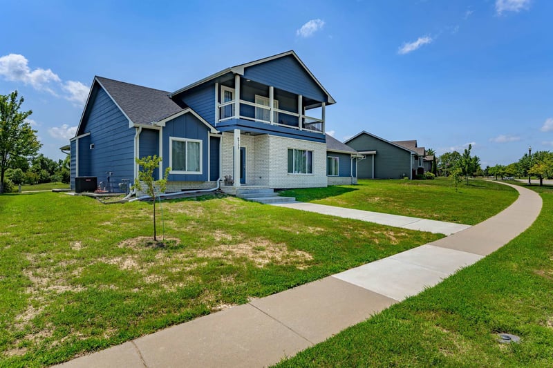 6733 Central Park Ave, Wichita, KS 67226