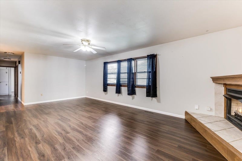 11611 Kent , Wichita, KS 67209