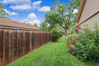 1901 W Nottingham Ln, Wichita, KS 67204
