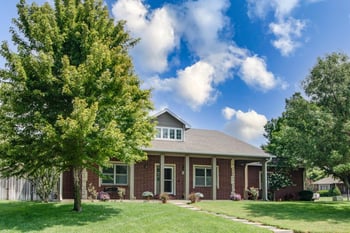 114 Woodland Ct, Mulvane, KS 67110