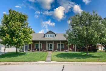 114 Woodland Ct, Mulvane, KS 67110