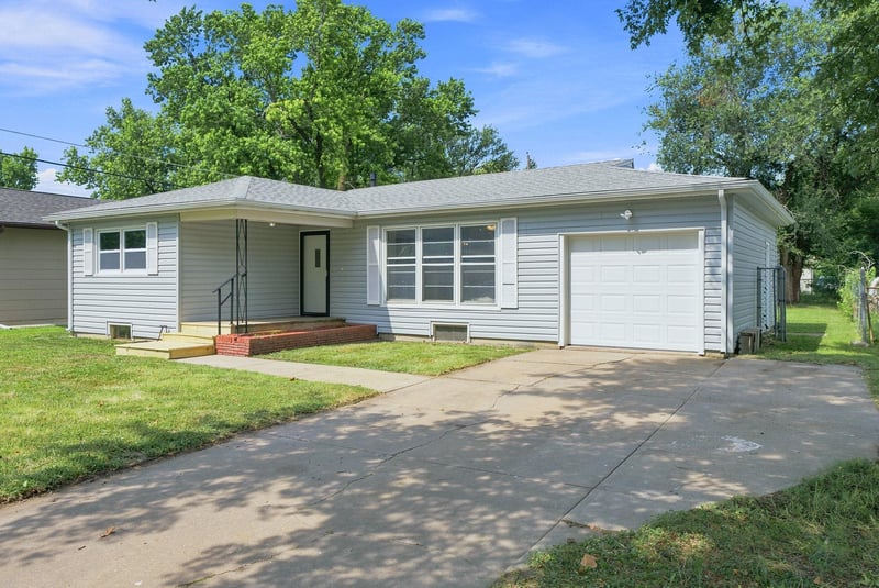 833 Mccomas Ave, Wichita, KS 67203