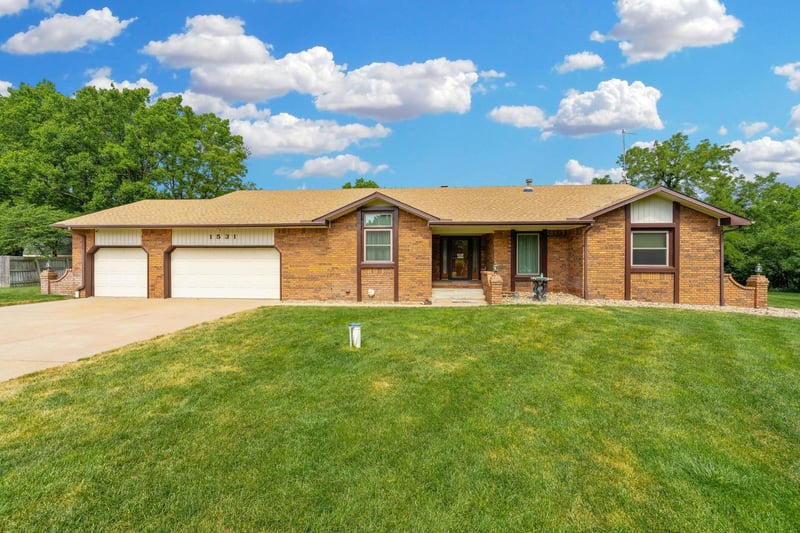 1531 Milton , Derby, KS 67037