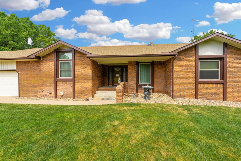 1531 Milton , Derby, KS 67037