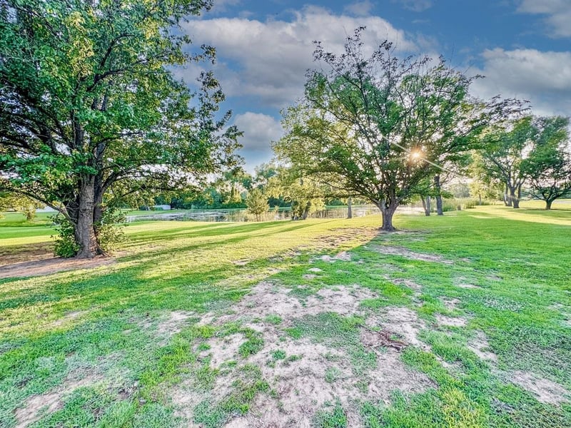 2509 E Linden Ave, Parkerfield, KS 67005