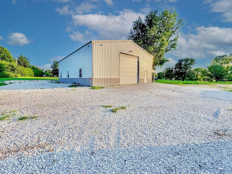 2509 E Linden Ave, Parkerfield, KS 67005