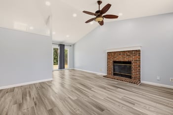 2530 N Beacon Hill St, Wichita, KS 67220