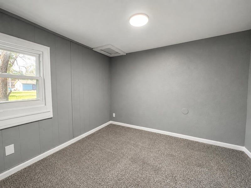 4521 Newell Ave, Wichita, KS 67212