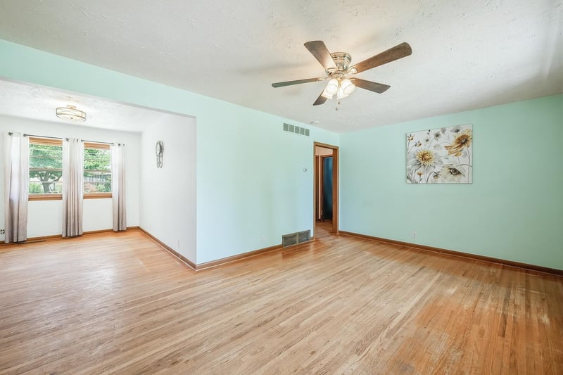 8144 Indianapolis , Wichita, KS 67207