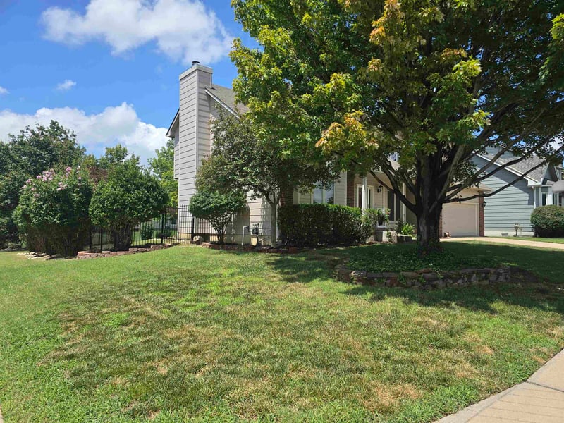 3809 Rushwood , Wichita, KS 67226