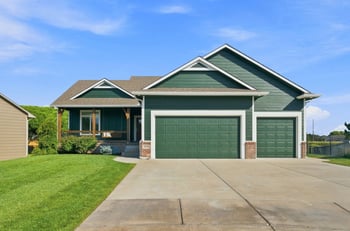 8206 W Kackley Cir, Wichita, KS 67205