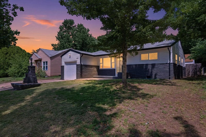 2308 Belmont Ave, Wichita, KS 67218
