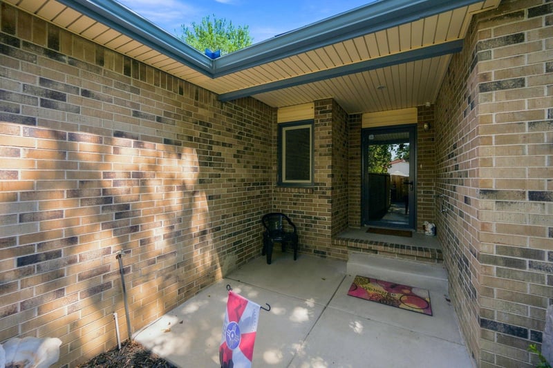 1980 Longford , Wichita, KS 67207