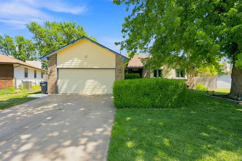 1980 Longford , Wichita, KS 67207
