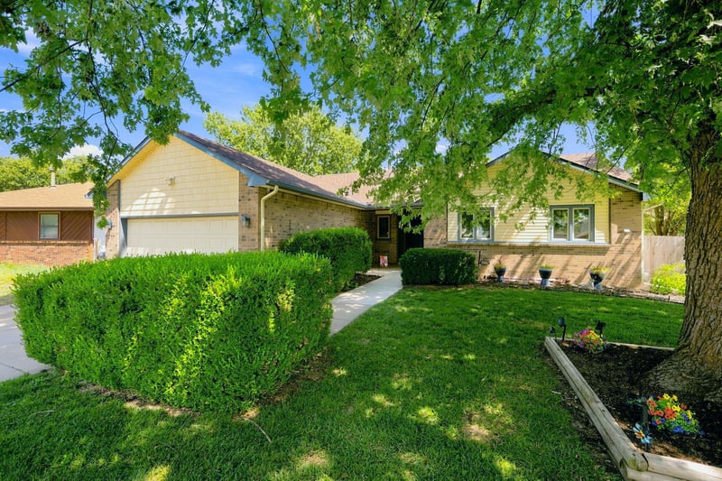 1980 Longford , Wichita, KS 67207