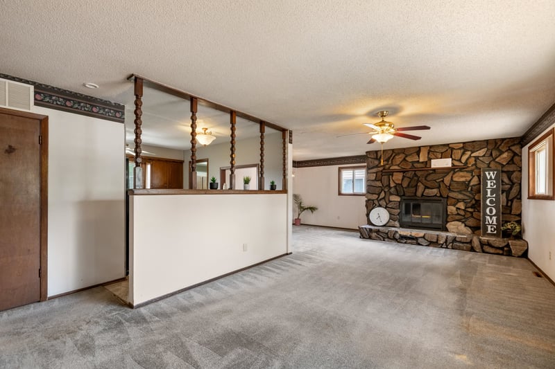 3327 All Hallows Ave, Wichita, KS 67217