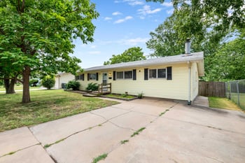 3327 S All Hallows Ave, Wichita, KS 67217