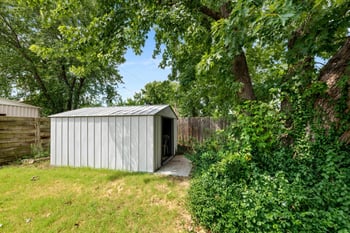3327 S All Hallows Ave, Wichita, KS 67217
