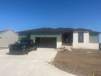 3997 N Estancia Ct, Wichita, KS 67205
