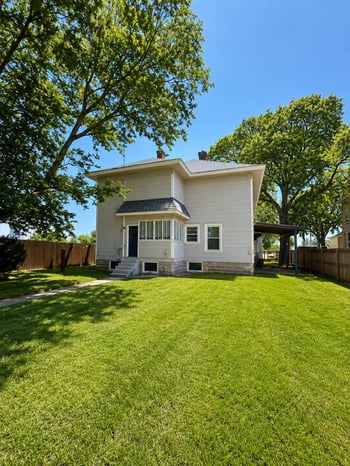 711 Topeka Ave, Wichita, KS 67214-3616