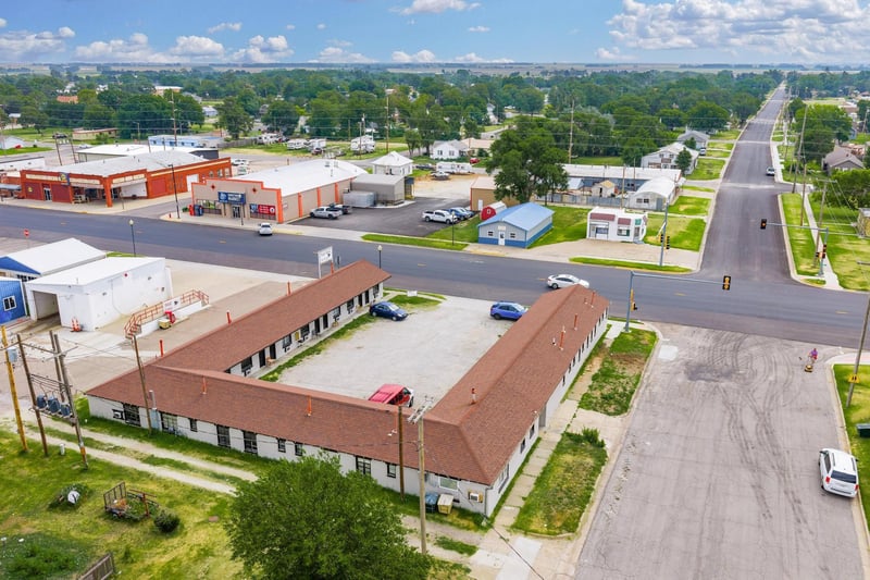 501 Main St, La Crosse, KS 67548