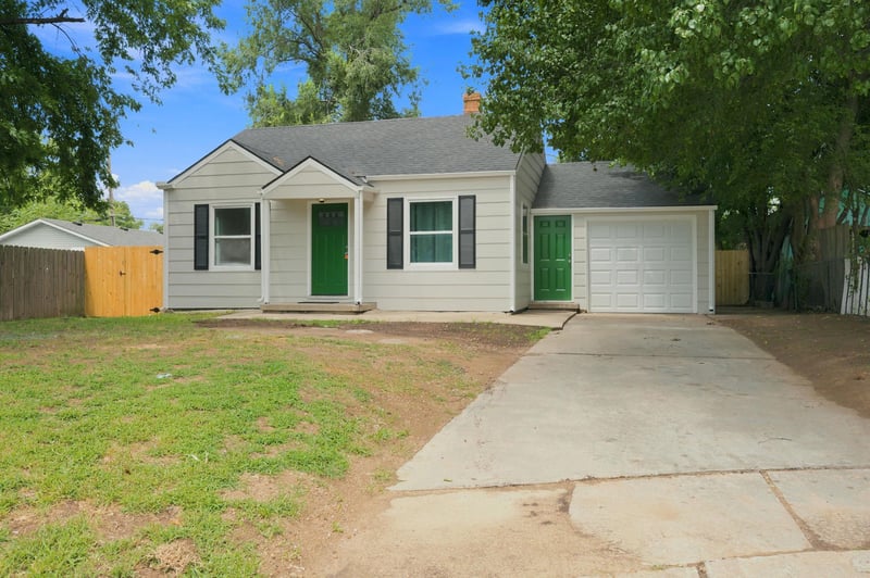 620 North Ct, Wichita, KS 67204