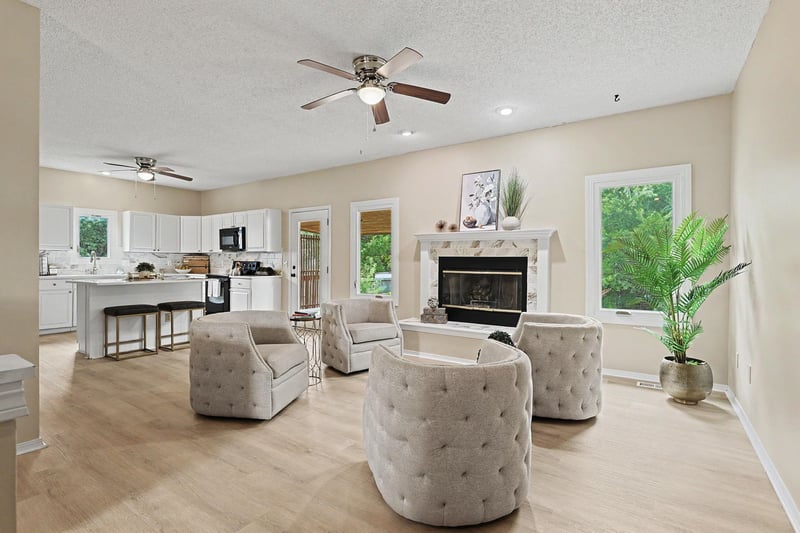 4260 Rushwood Ct, Bel Aire, KS 67226-1462